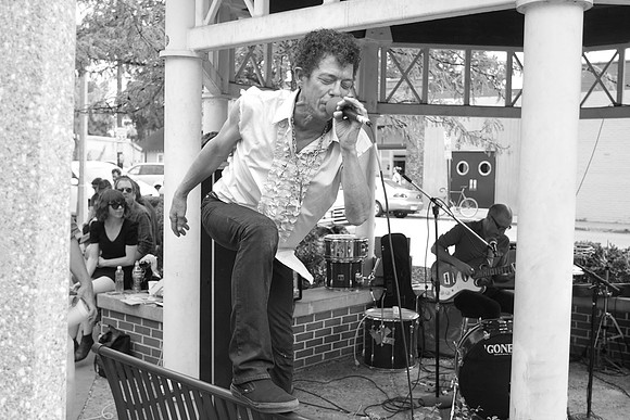 Gonerfest 8: the Jam Messengers