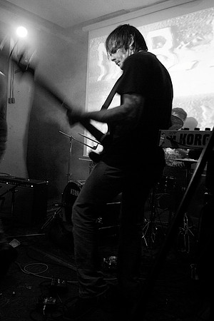 Mac Blackout Band