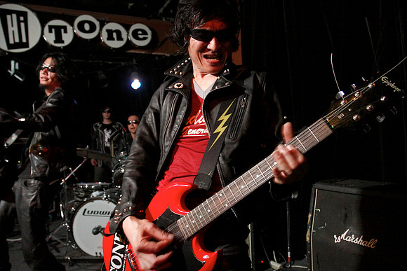 Guitar Wolf