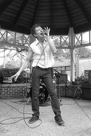 Gonerfest 8: the Jam Messengers