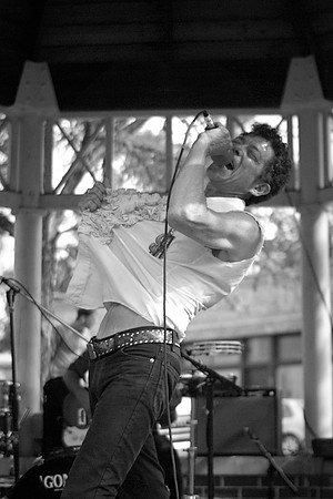 Gonerfest 8: the Jam Messengers