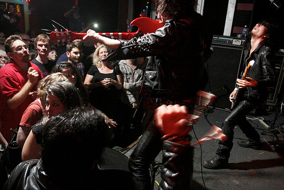 Guitar Wolf