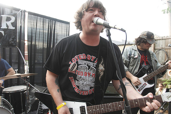 Gonerfest 8: King Louie's Missing Monuments