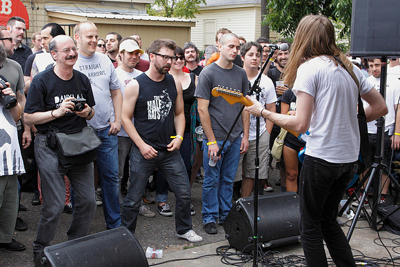Gonerfest 9 : the Hussy