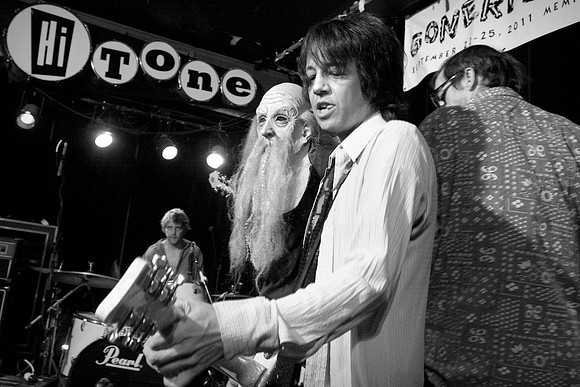 Gonerefest 8: The (Aqua)Fuzz