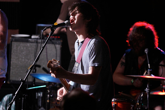 Wavves
