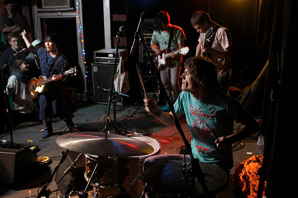 Deerhoof
