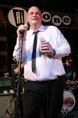 Dick Scum introduces the Oblivians