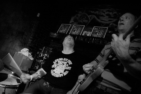 Gonerfest 8: The Royal Pendletons