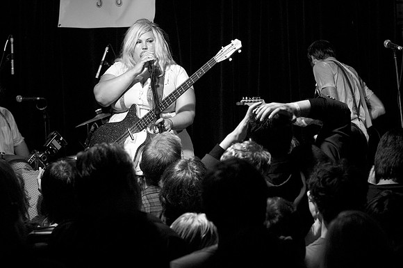Gonerfest 8: Shannon & the Clams