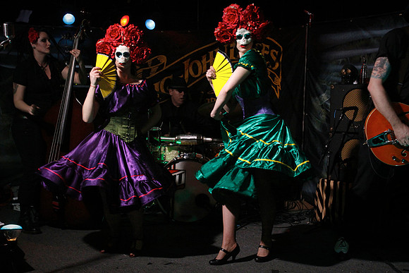 Big John Bates & the Voodoo Dollz