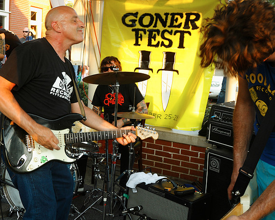 Gonerfest 11: Paul Collins Beat