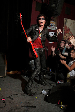 Guitar Wolf