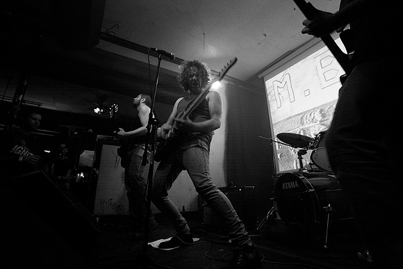 Mac Blackout Band