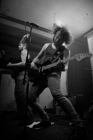 Mac Blackout Band