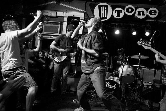 Gonerfest 8: Royal Headache
