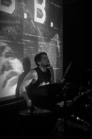 Mac Blackout Band