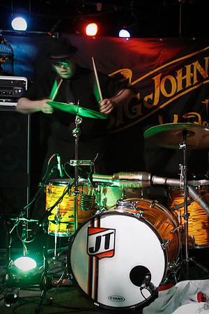 Big John Bates & the Voodoo Dollz