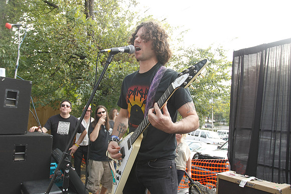 Gonerfest 8: King Louie's Missing Monuments