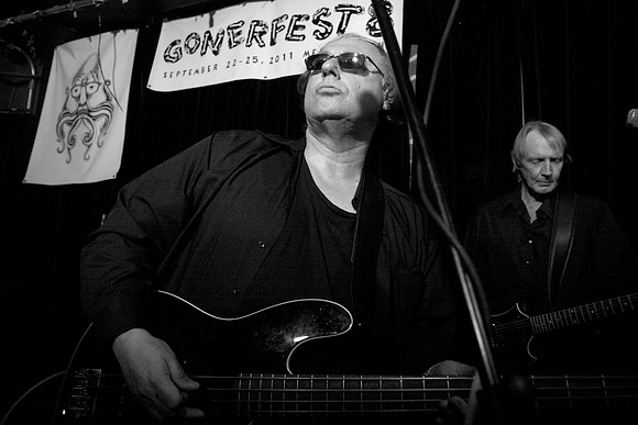 Gonerfest 8: The Alarm Clocks